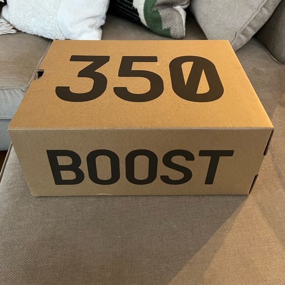 mens yeezy boost 350 V2 ‘semi-frozen yellow’ shoe - Picture 3 of 9